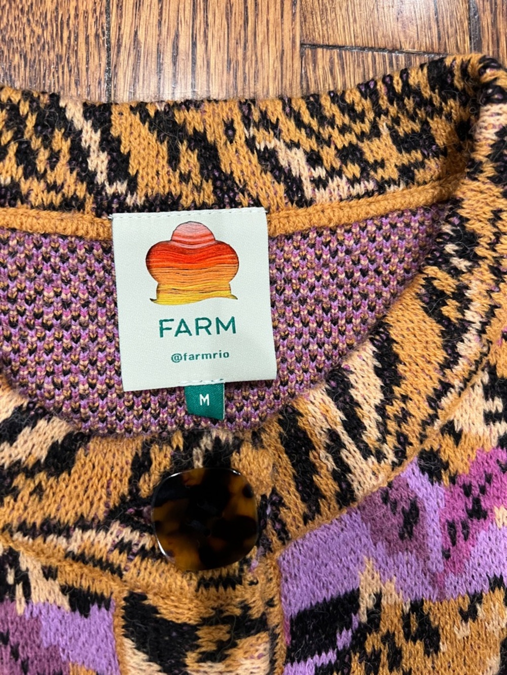 FARM Rio Purple Pink and Gold Animal Print Cardigan - Picture 2 of 6